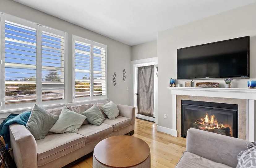 708 Frederick St - Photo 3 of 14