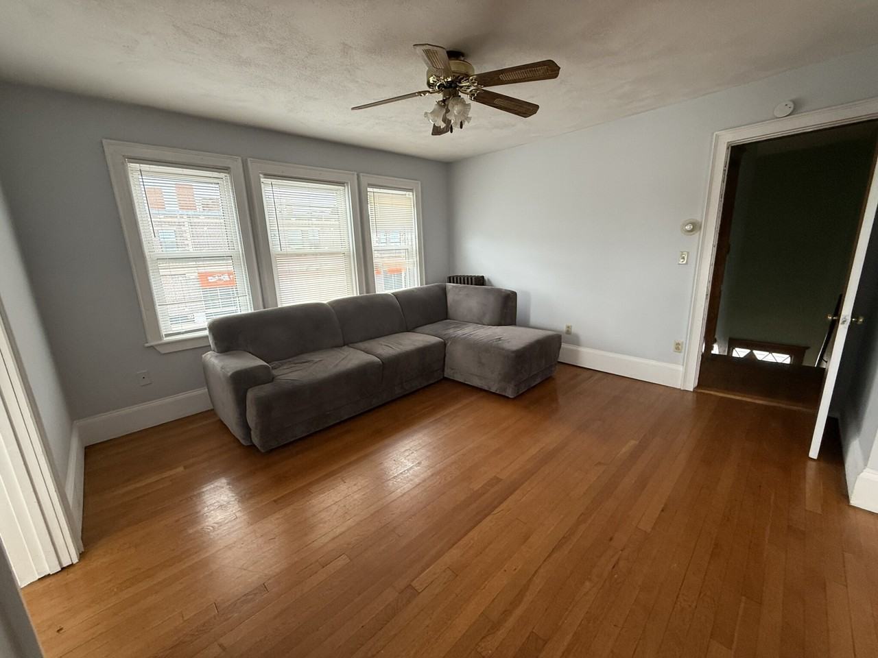 527 Gallivan Boulevard #3 - Photo 6 of 15