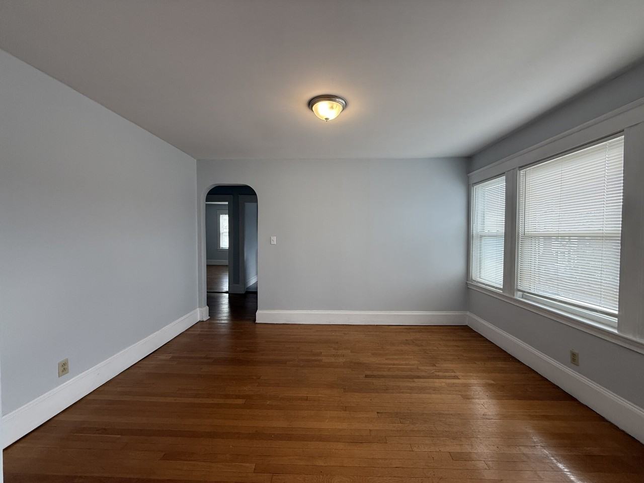 527 Gallivan Boulevard #3 - Photo 7 of 15