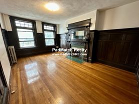 1905 Beacon St #2F - Photo 1 of 1