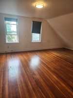 featured image of 114 Hancock St #2