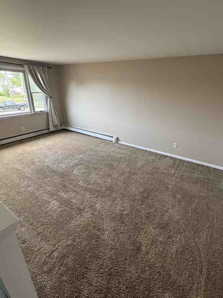 30 Lloyd Drive #2 - Photo 3 of 6