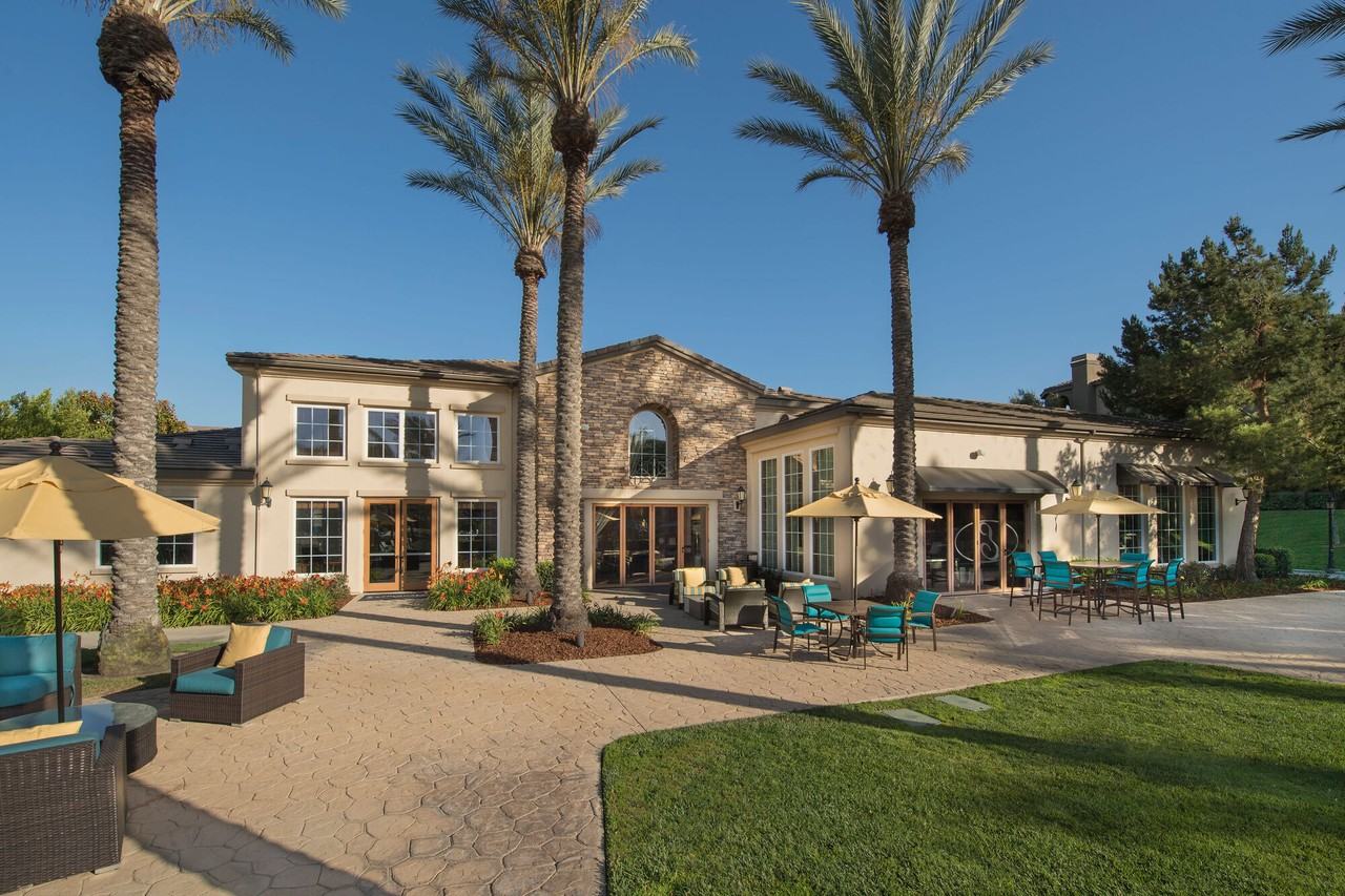 Esplanade - Photo 2 of 22