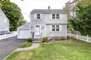 featured image of 41 Blaine St