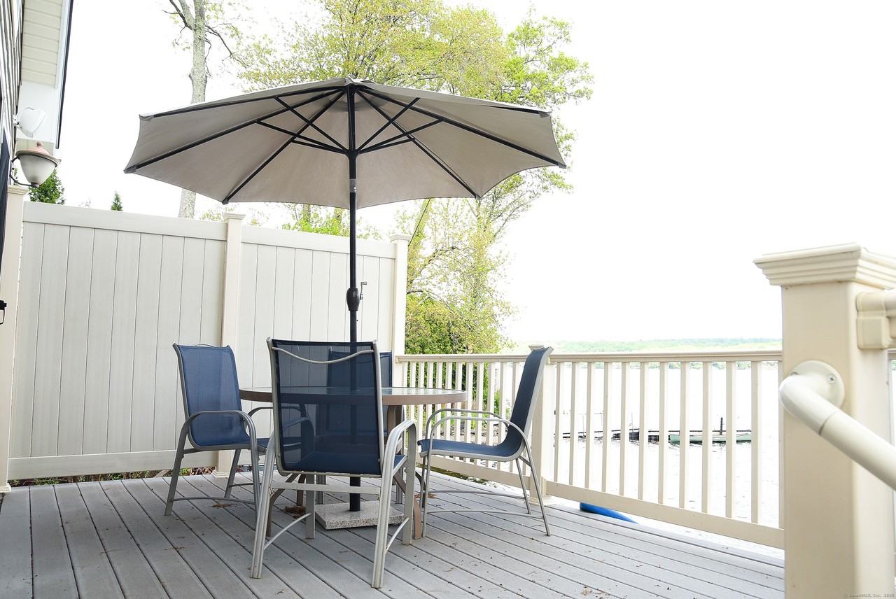 12 Westover Ln - Photo 6 of 38