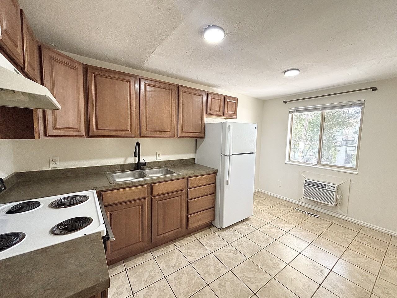 615 E 700 S, Salt Lake City, UT 84102 - Photo 6 of 47