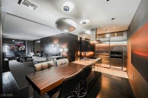 featured image of 4381 W Flamingo Rd #2201