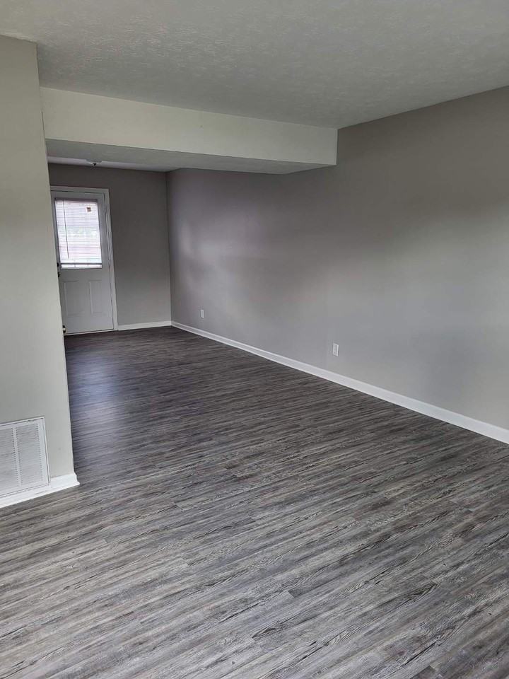 931 Villa Drive - Photo 2 of 6