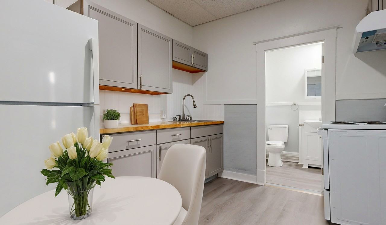 901 Main Street - Photo 2 of 17