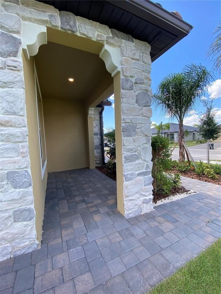 2607 Avolet Ct - Photo 3 of 47