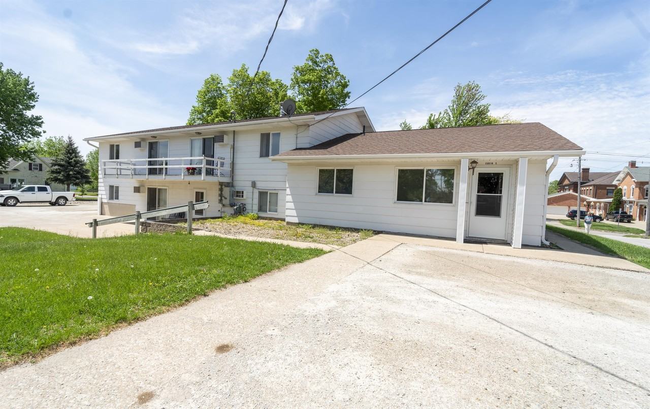 610 2nd Avenue - Photo 3 of 15