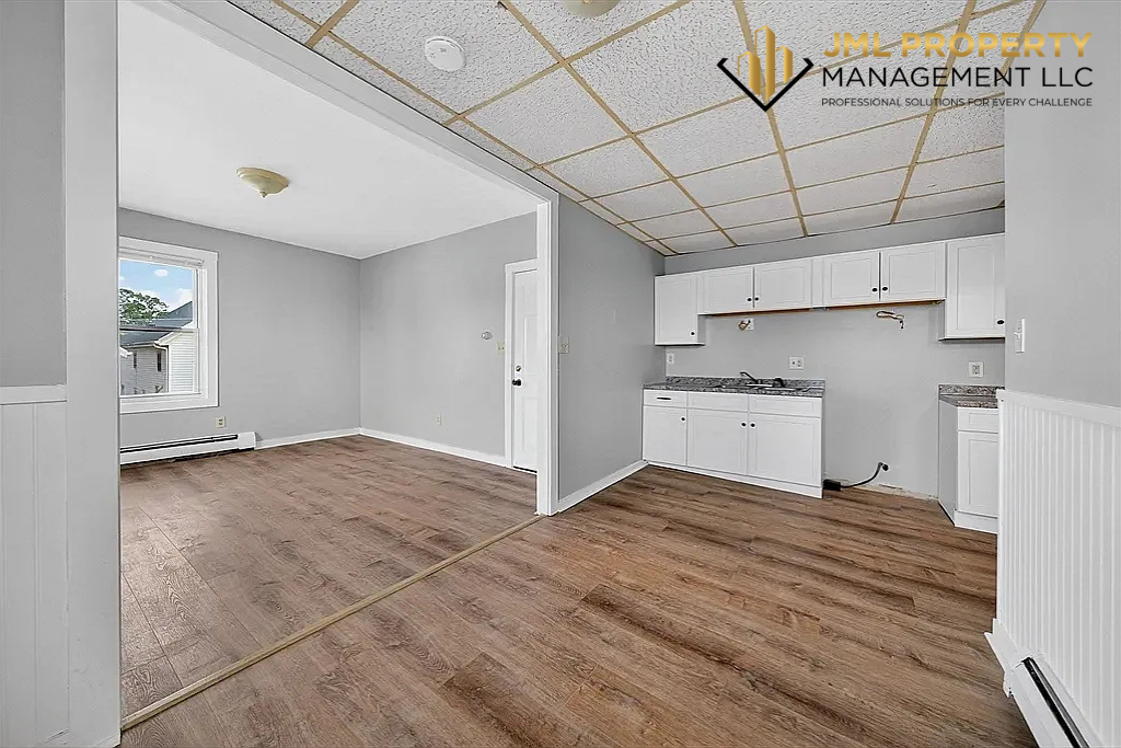 130 High Street - Photo 3 of 7