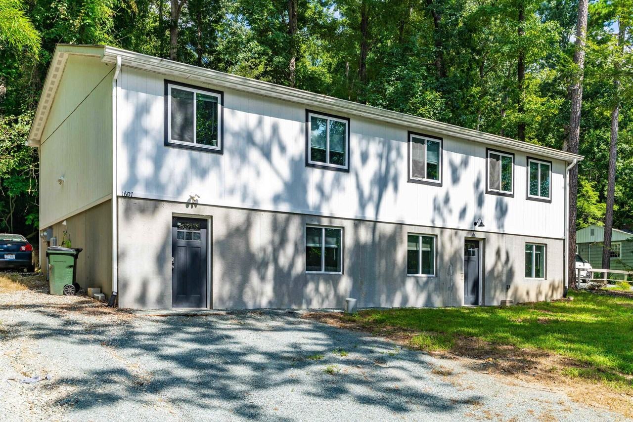 1607 Old Oxford Road - Photo 4 of 23