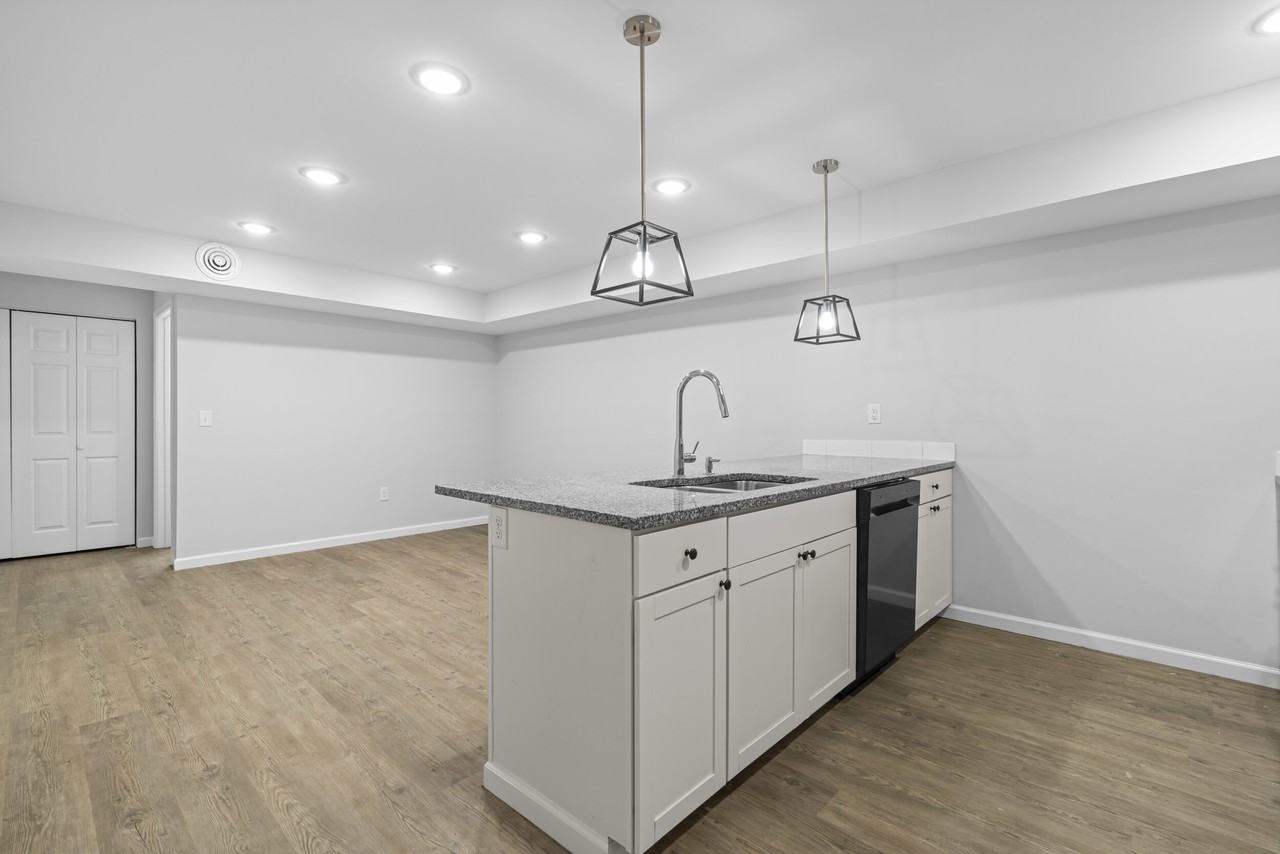 1607 Old Oxford Road - Photo 6 of 23