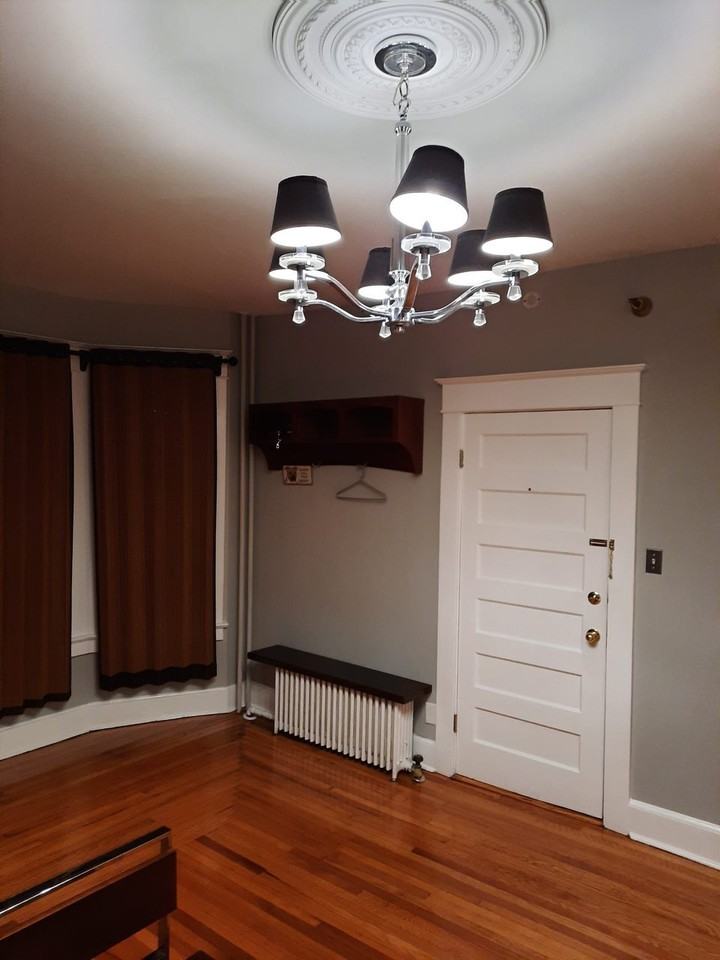 25 S. Main Ave - Photo 2 of 10