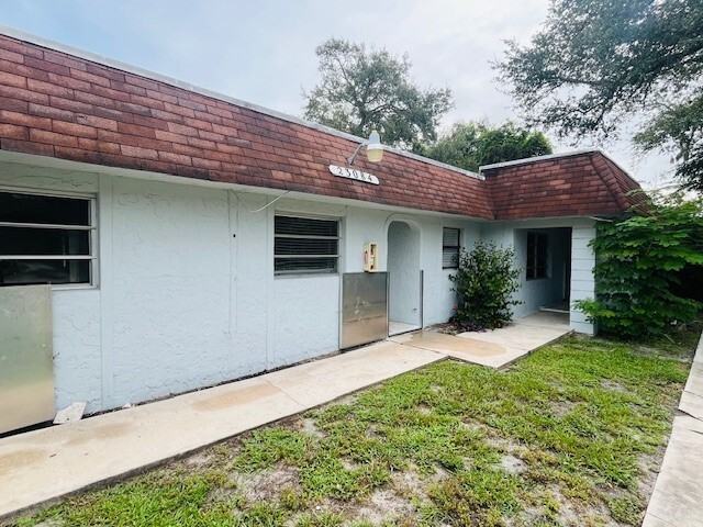 23076 Central Avenue - Photo 2 of 24