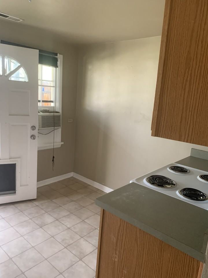 3172 West 27th Avenue - Photo 7 of 19