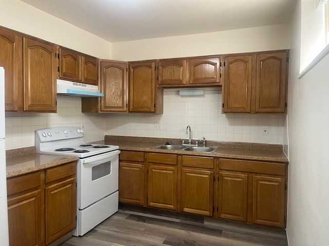 Dayton Manor - Photo 5 of 10