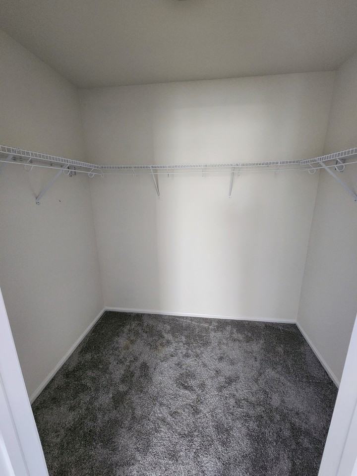 5396 South Picadilly Court - Photo 6 of 24