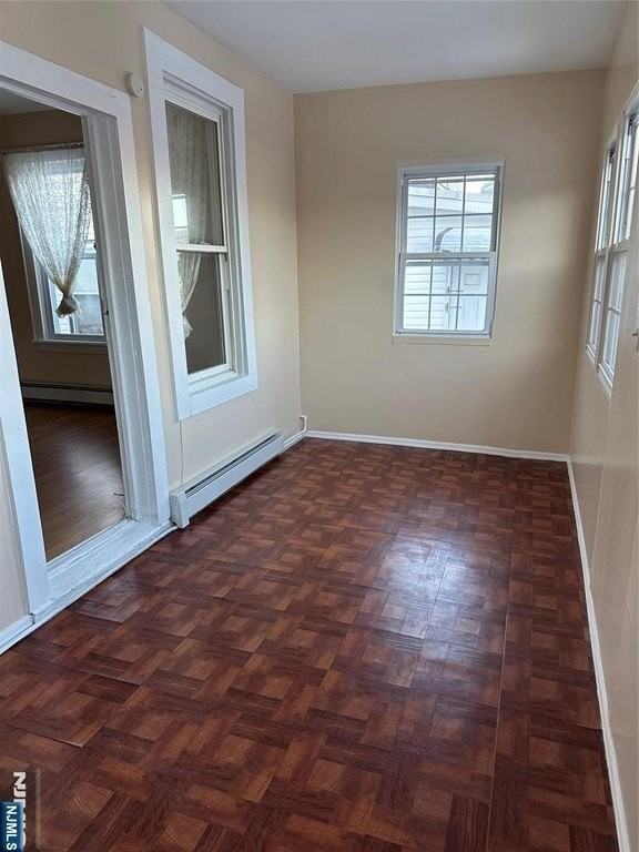 122 Buffalo Ave - Photo 3 of 14