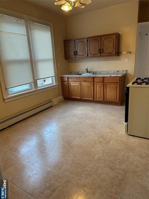 122 Buffalo Ave - Photo 7 of 14