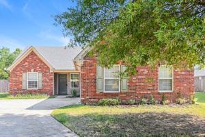 featured image of 764 Northwood West Cv