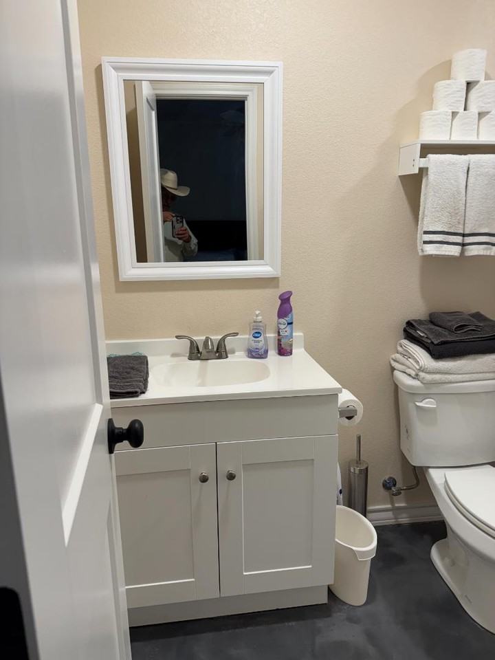 545 9th St - Photo 2 of 20