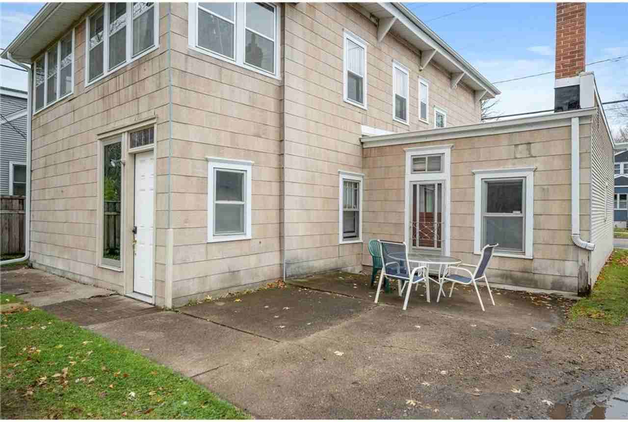 824 Aldine St - Photo 2 of 10