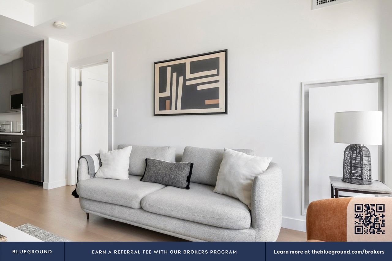 775 Beacon Street - Photo 5 of 63