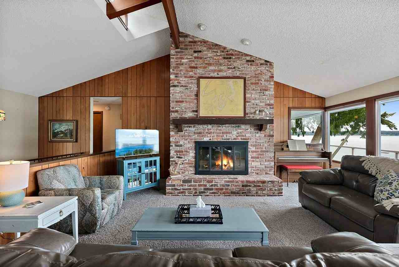 153 Maple Ln Nw #1296624P - Photo 2 of 30