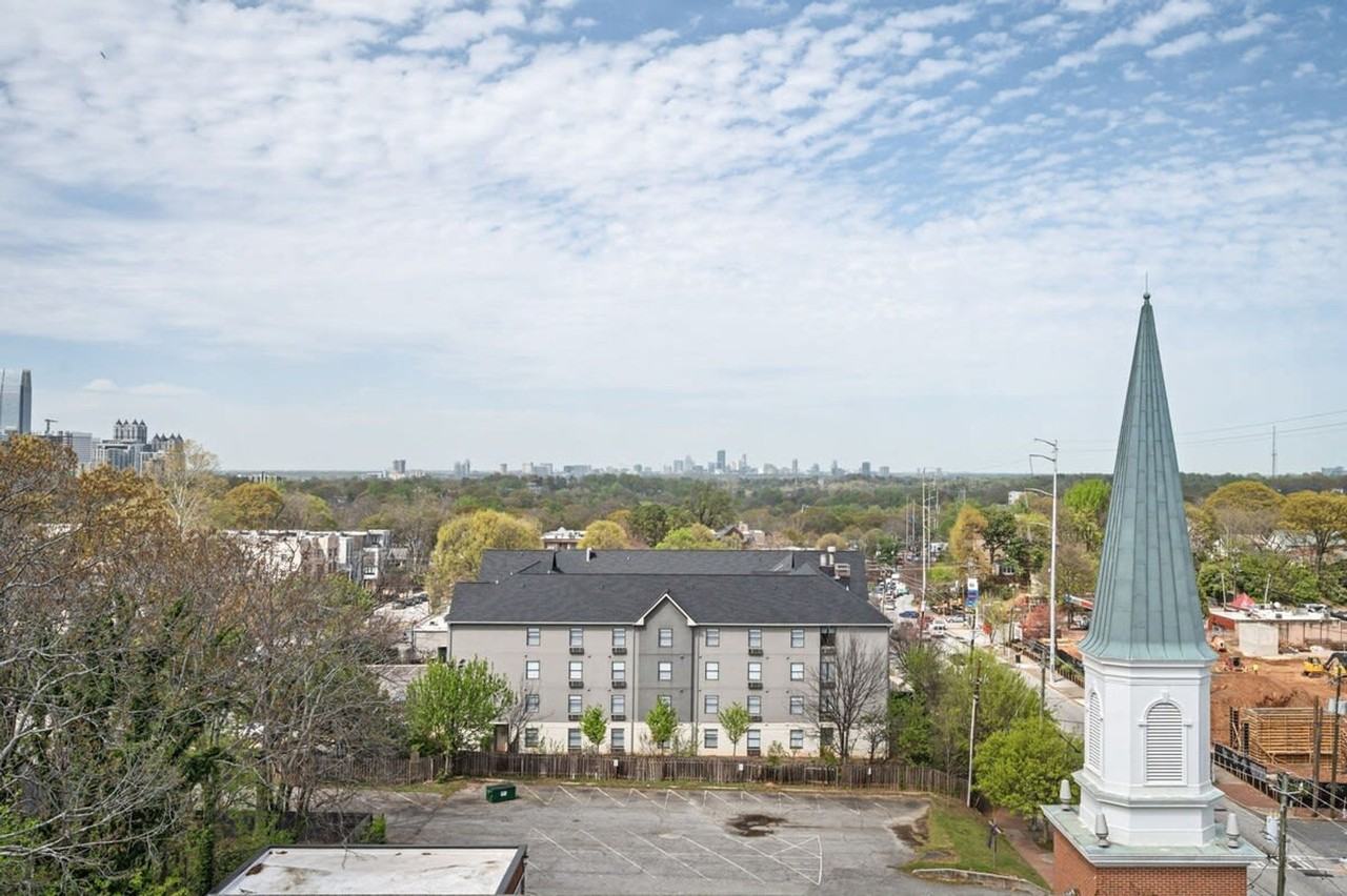 542 Boulevard Northeast - Photo 4 of 34