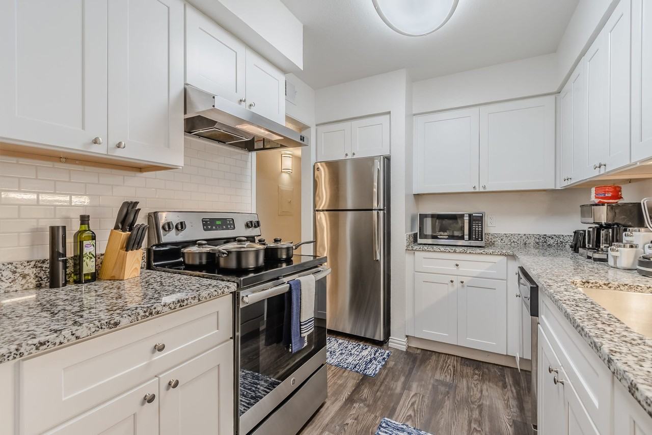 10020 Regal Park Ln #1018238P - Photo 6 of 22