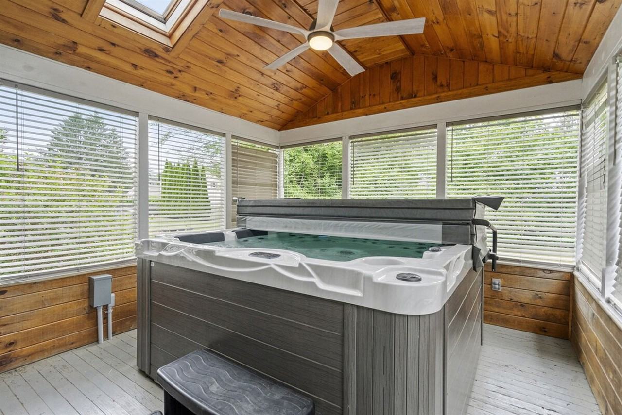 2 Meadow Ln #1302138P - Photo 7 of 28