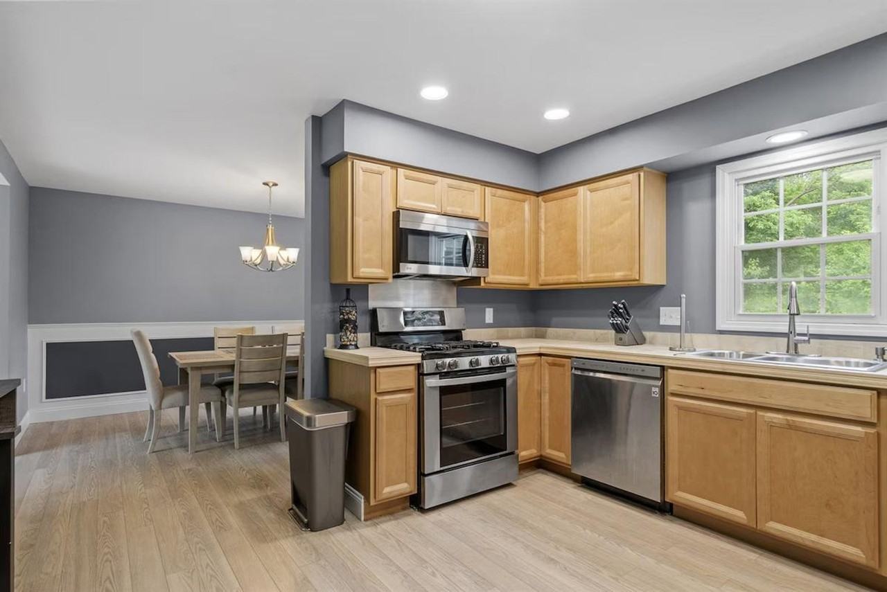 2 Meadow Ln #1302138P - Photo 7 of 28