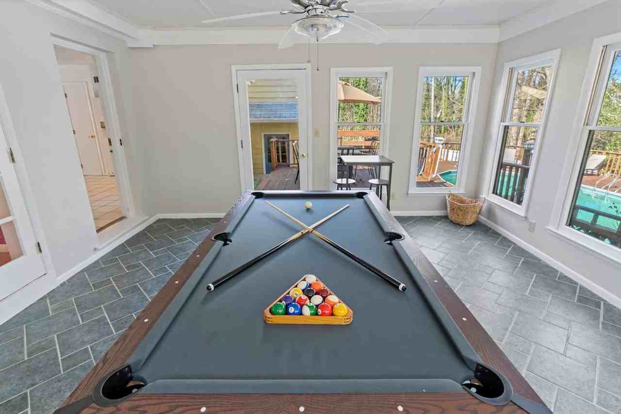 710 Se Maynard Rd #1374269P - Photo 4 of 50