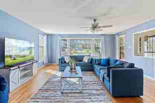 710 Se Maynard Rd - Photo 1 of 1