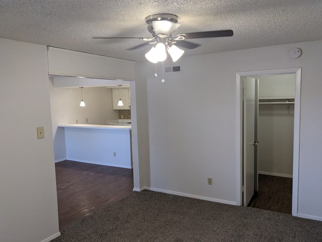 Grover Ave & W Koenig Ln #1-307 - Photo 4 of 8