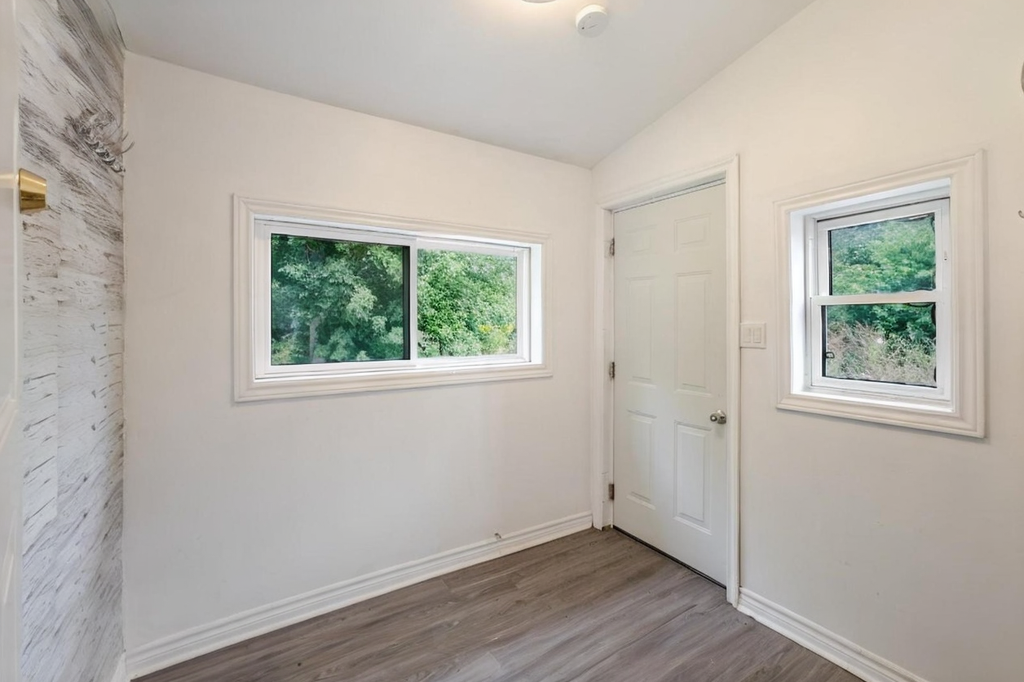 7321 Snake Island Road - Photo 4 of 27