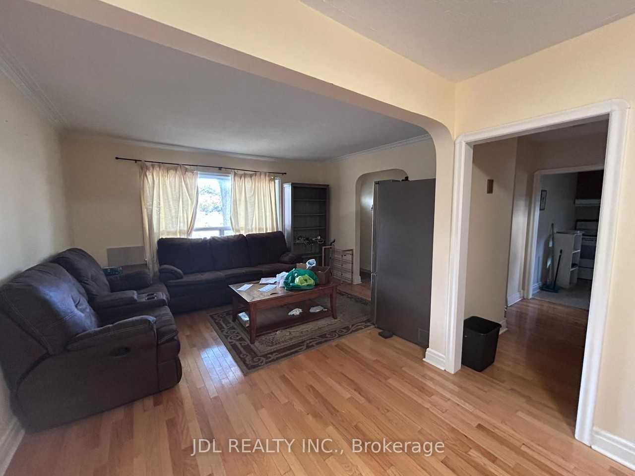 50 Newton Drive - Photo 5 of 13