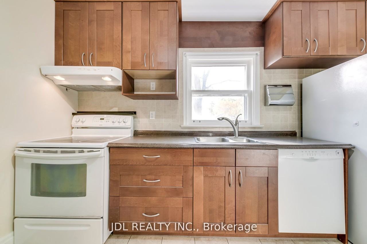 50 Newton Drive - Photo 2 of 13