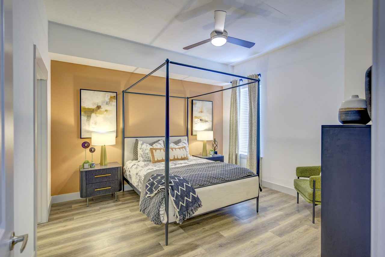 Loma Dr & Old East Riverside Dr #735 - Photo 7 of 11