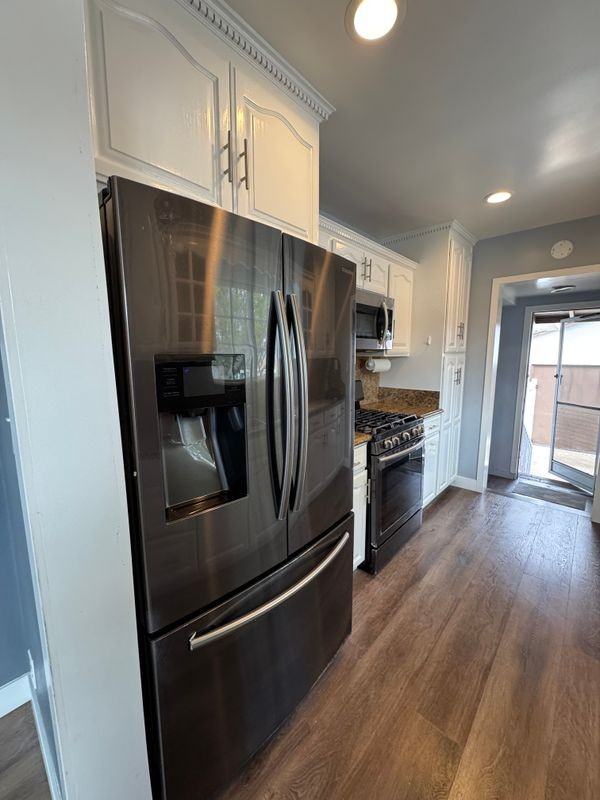 5013 W 138th St - Photo 3 of 13