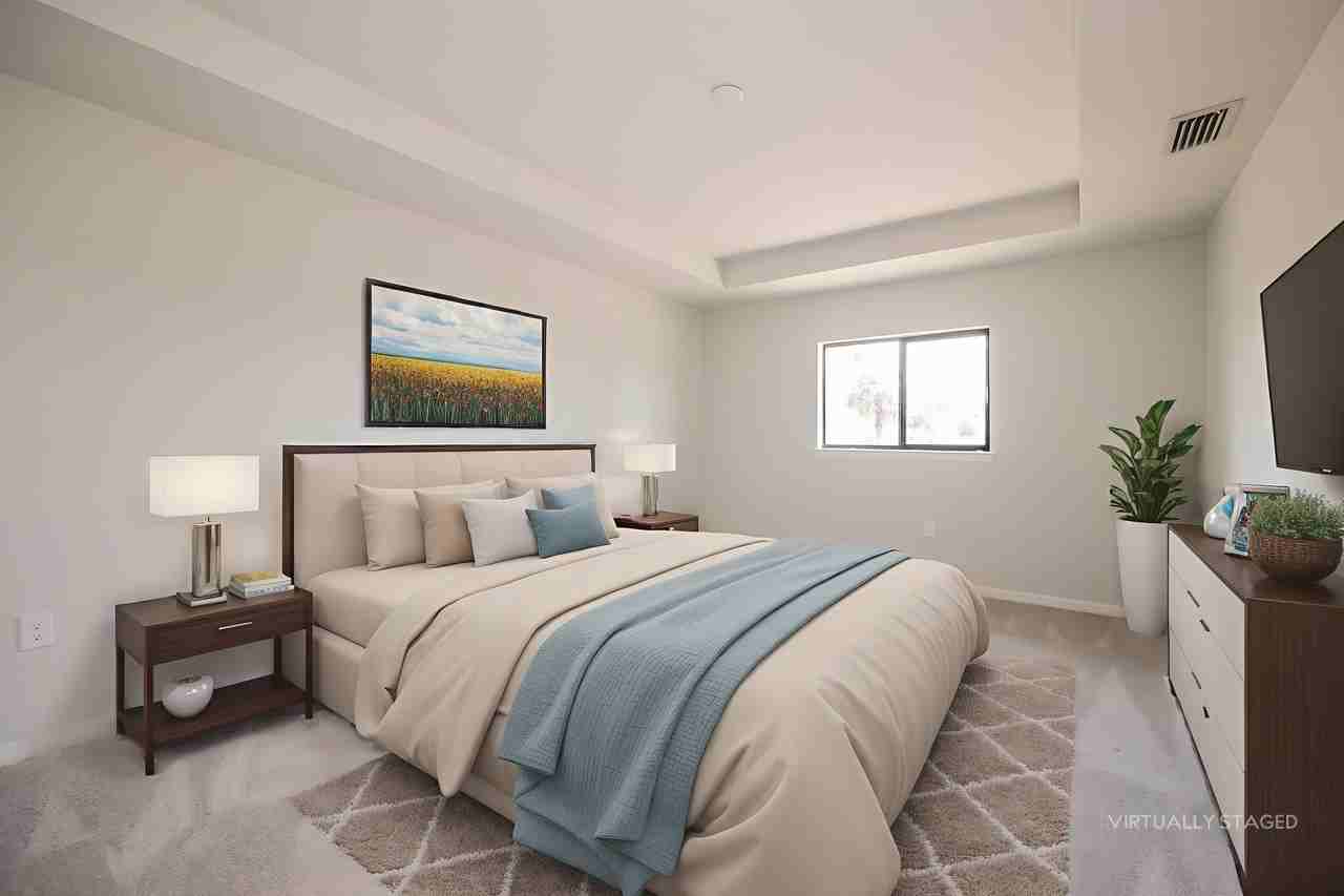 3304 42nd St Sw - Photo 6 of 24