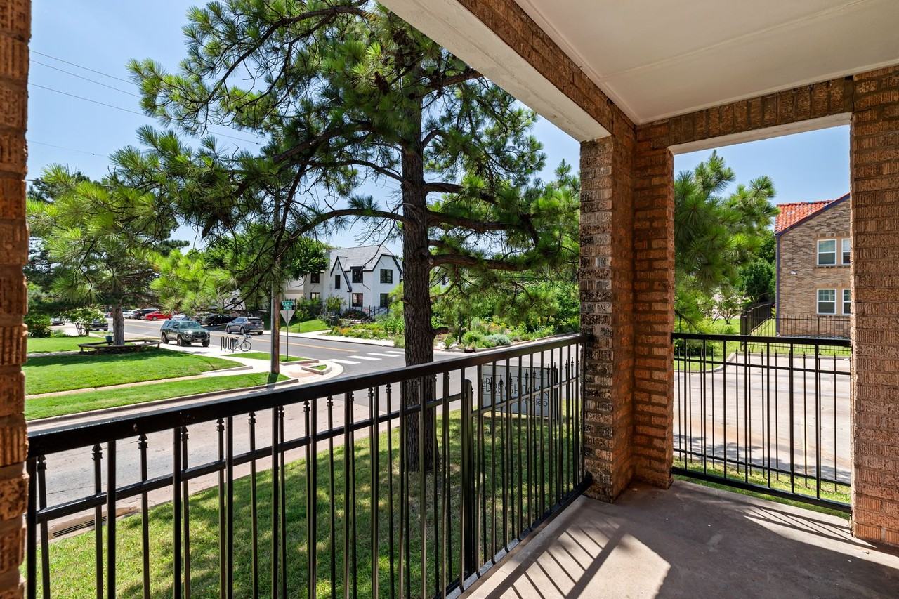 The Breighton at Paseo - Photo 5 of 24