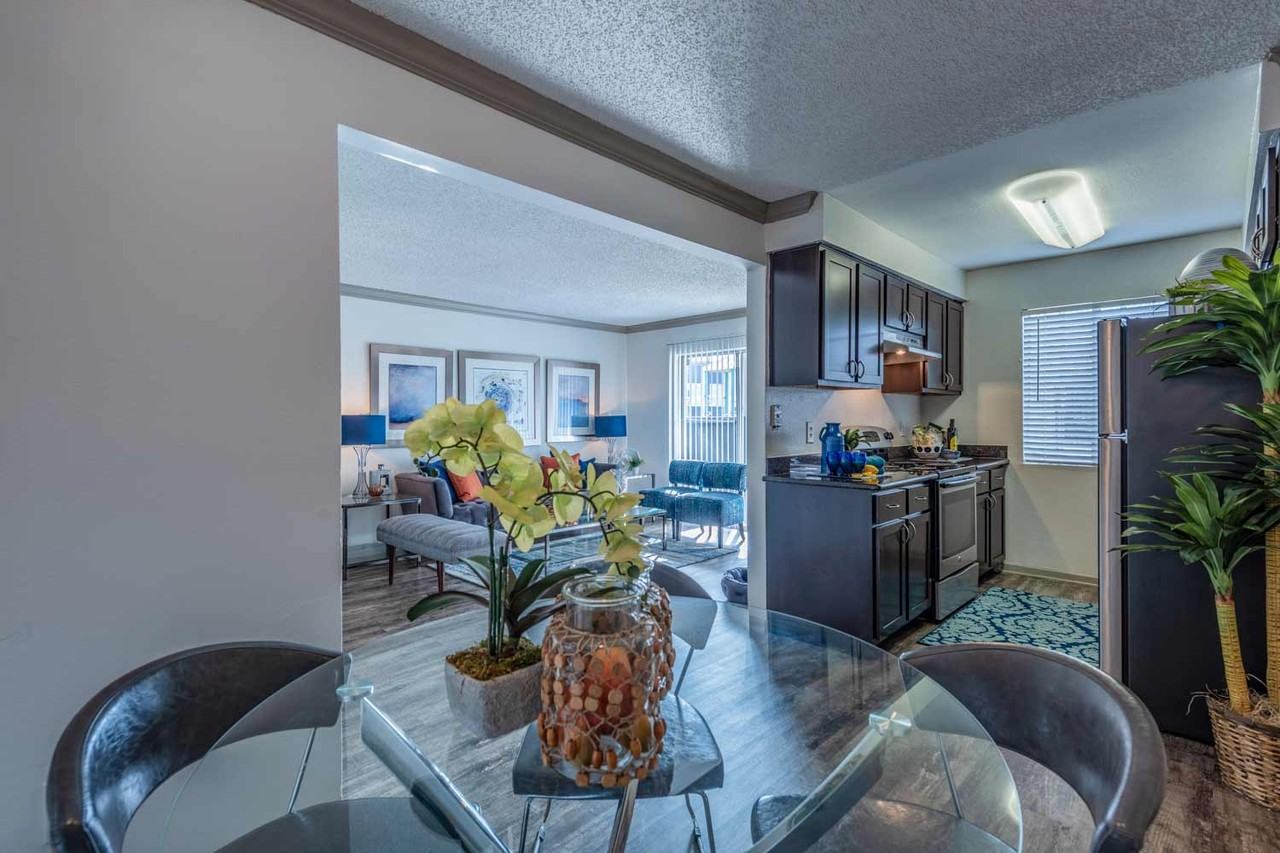 Sunset Shadows - Photo 2 of 28