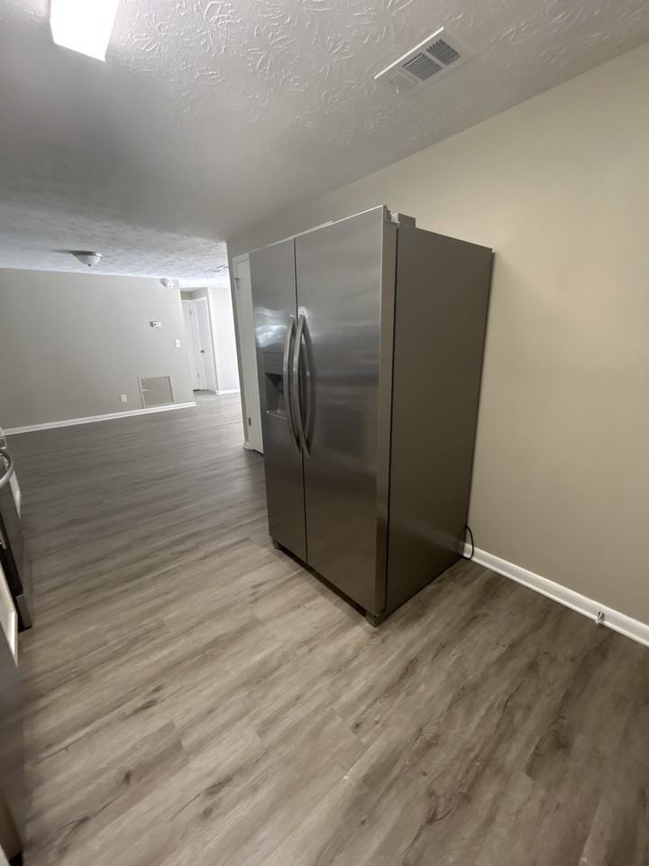 1214 Santiago Drive #NA - Photo 7 of 19