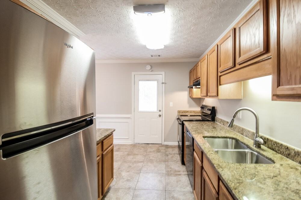 105 Cypress Dr - Photo 7 of 17