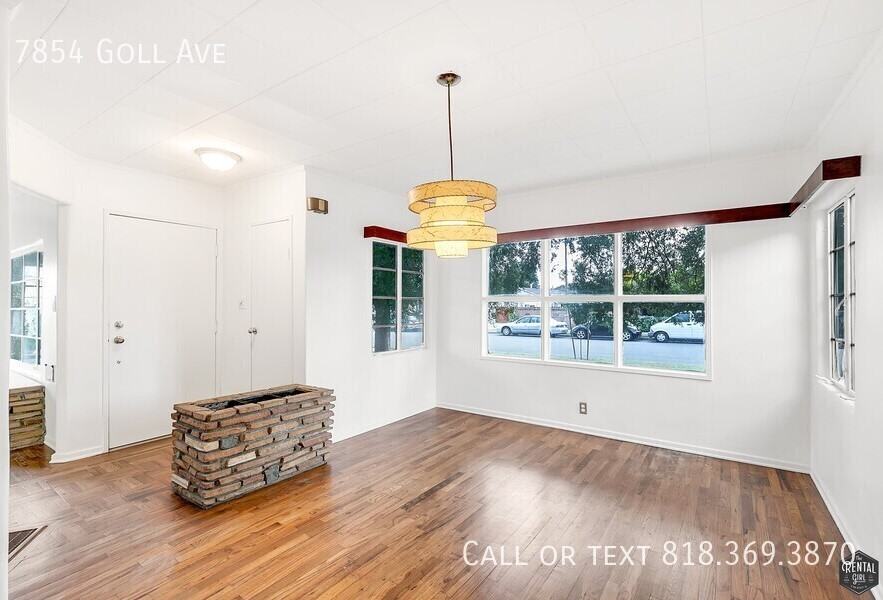 7854 Goll Ave - Photo 3 of 31