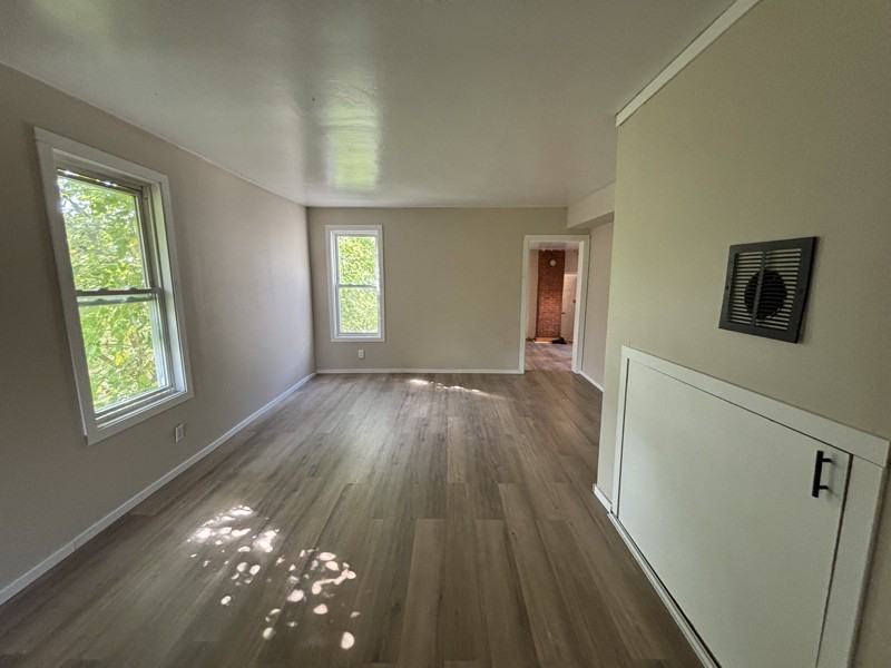 238 Schiller St - Photo 6 of 13