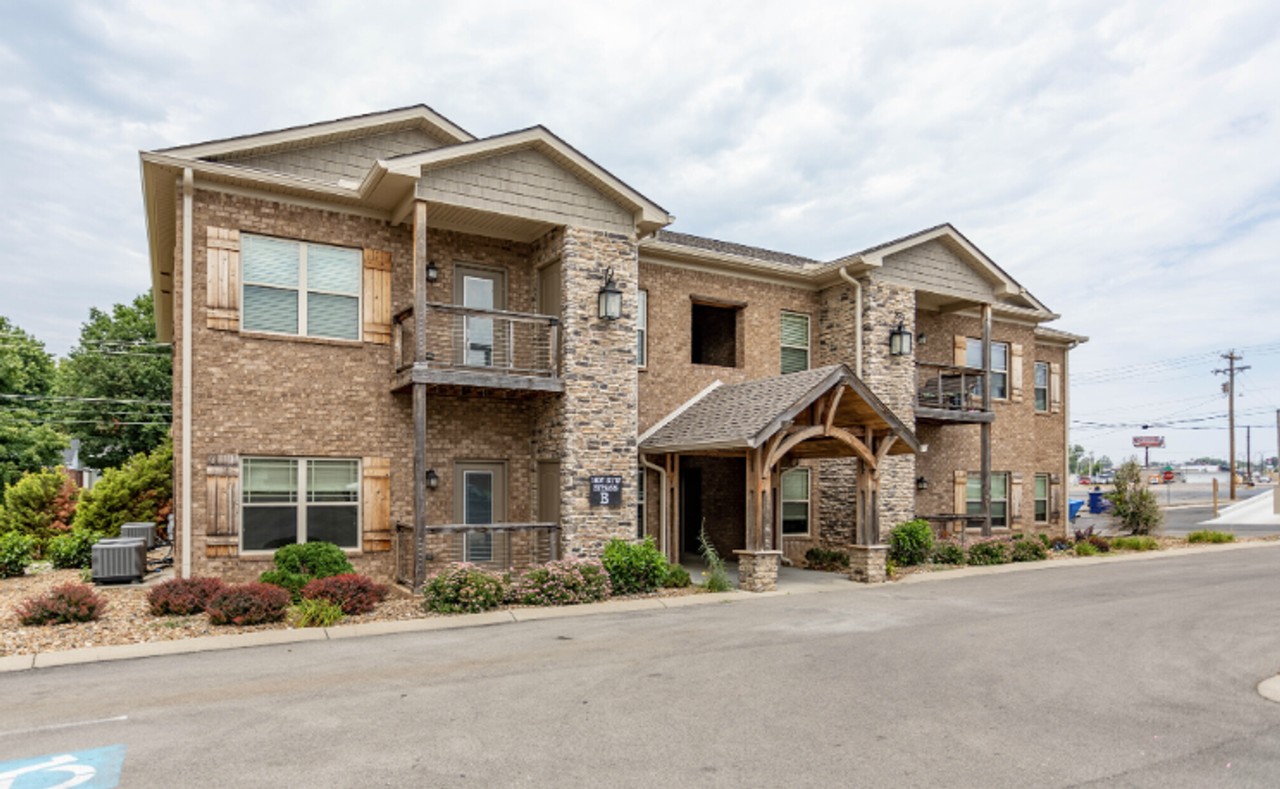 Bypass Aparments - Photo 7 of 12